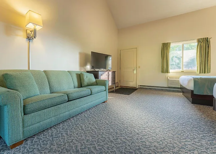 Sun & Ski Inn And Suites